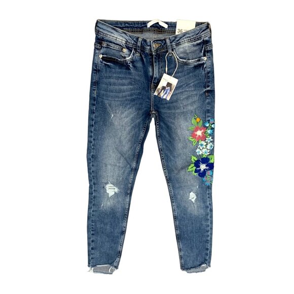 New Zara Trafaluc Womens Size 4 Jeans Skinny Embroidered Floral Raw Hem Damaged - Picture 1 of 5